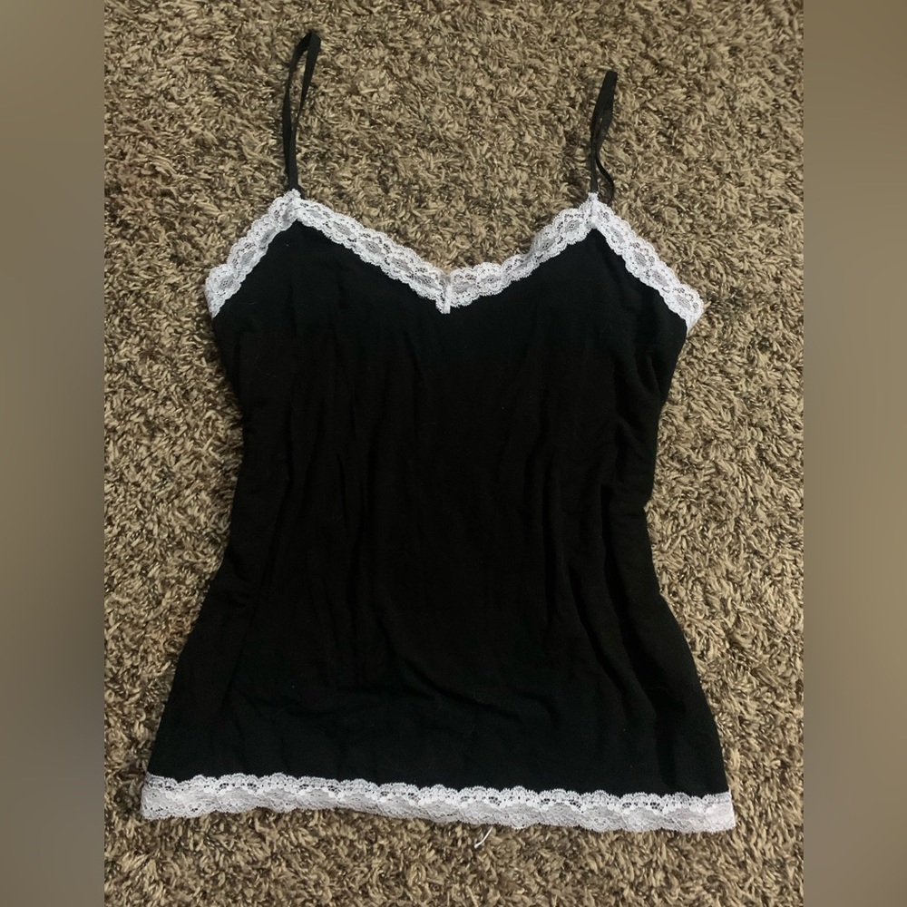 black tank top with white lace trim